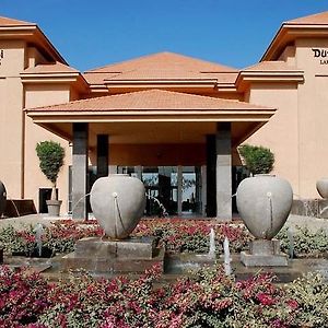 Dusit Thani Lakeview Cairo